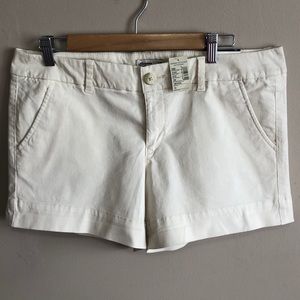 NEW AE American Eagle Khaki Shorts, size 12